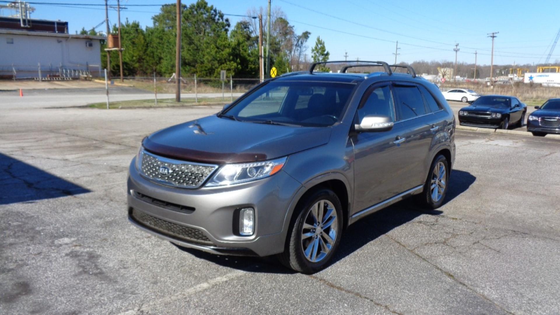 2015 /BLACK Kia Sorento SX V6 AWD (5XYKWDA73FG) with an 3.3L V6 DOHC 24V engine, 6-Speed Automatic transmission, located at 2812 White Horse Road, Greenville, SC, 29611, (864) 269-1711, 34.808655, -82.434776 - Photo#0